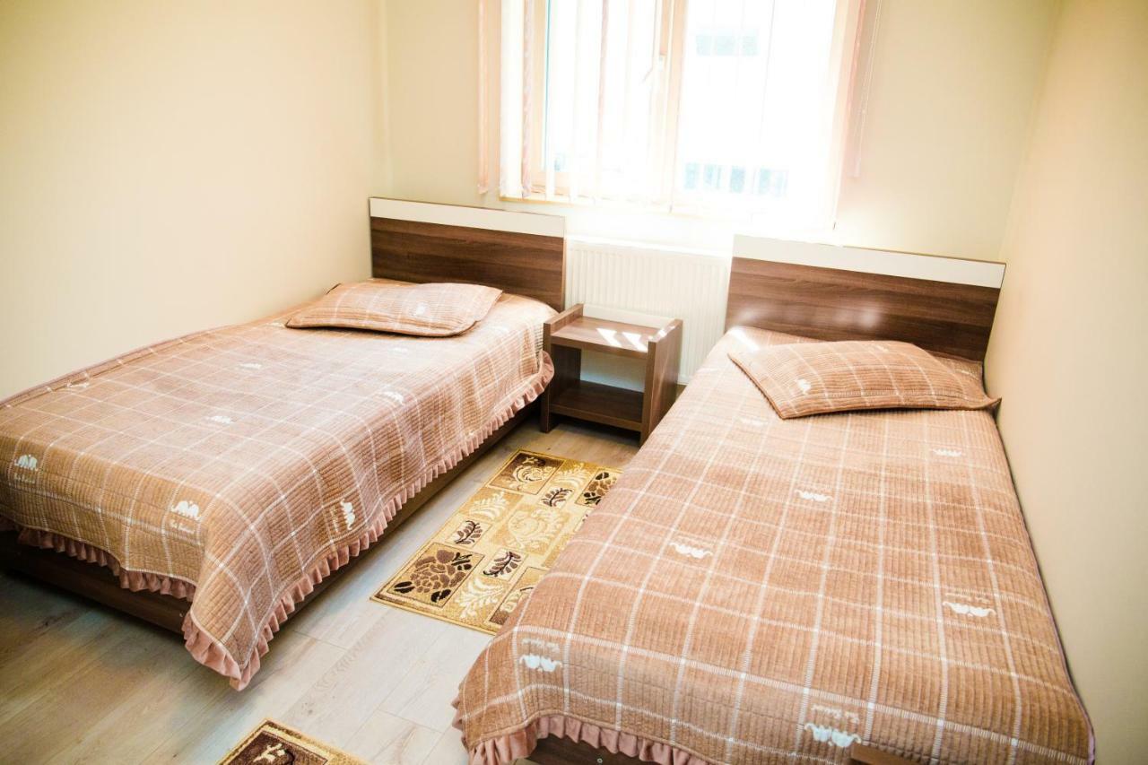 Apartament Calea Bucuresti Питешти Экстерьер фото