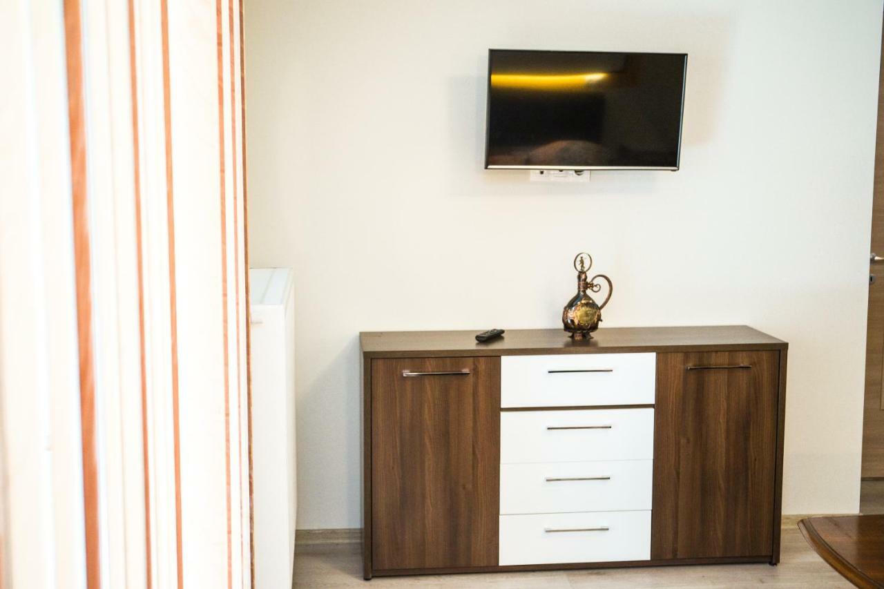 Apartament Calea Bucuresti Питешти Экстерьер фото